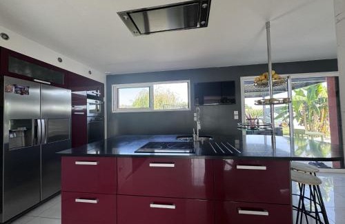 Saint-Mars-d'Outille Casa | Le QG des Bolides - 15 pers - Circuit - Rêve au Mans