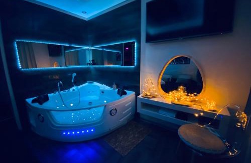 Sarreguemines Apartamento | Le Rêve d'une Nuit suite Amour