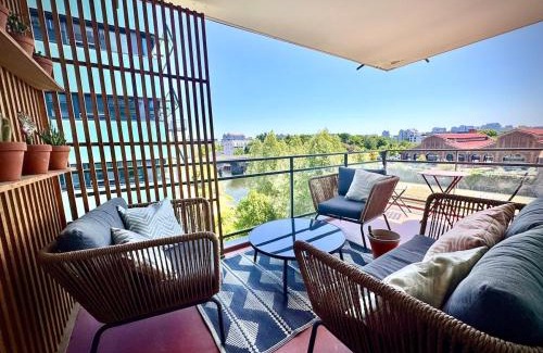 Moulin du Comte Apartamento | Le Reflet, 2 bedrooms, balcony view of Vilaine