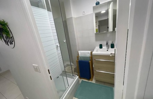 Bobigny Apartamento | Le Refuge Coloré à 15 Minutes de Paris