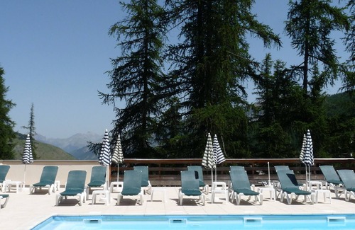 Les Claux Apartamento | REFUGIO DE ALBANO VARS T3 CONTEMPORÁNEO 2-8P PIE DE CUADROS PISCINA CLIMATIZADA
