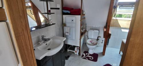 Esson Apartamento | Le Repos des Crins Noirs