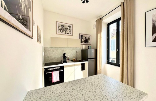 Cadereau Apartamento | Le Rex, T2 with A/C, queen size bed, Nîmes