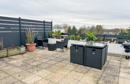 Les Mousseaux Apartamento | Le Roof Top - Parc des Expos - Roissy CDG