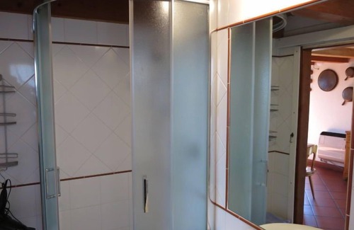 Grazzano Badoglio Casa | Casa de vacaciones Le Rose Rosse en Grazzano Badoglio - 4 personas, 1 dormitorios