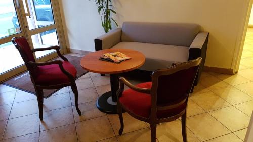 Saint-Mande Hotel | Le Ruisseau