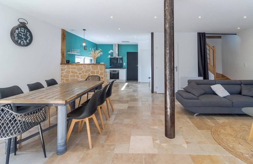 Saint-Amand-de-Coly Casa | Le Séchoir – Casa Auténtica con Piscina Privada en Périgord Noir, Ideal para Familias o Grupos