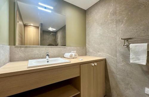 Mont-de-Marsan Apartamento | Le Safari - Neuf - Parking Privé - Calme - Wifi - Clim