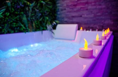 Forcalqueiret Casa | Le secret des déoux love room