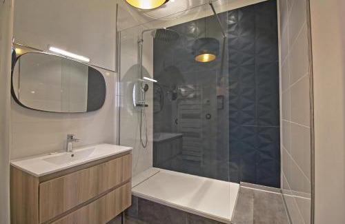 Nimes City Centre Apartamento | Le Sensas - Climatisation et Centre