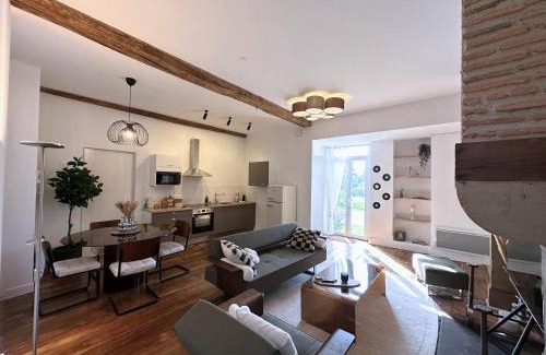 Lons Apartamento | Le Seventy's, T3 vintage avec jardin