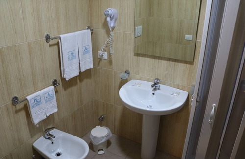 Cellamare Cama Y Desayuno | Le Sirene Bed and Breakfast