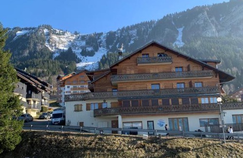 Thollon-les-Memises Apartamento | Le Skäli
