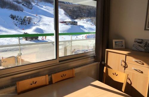 Eaux-Bonnes Apartamento | Le Skidoux 2*, au pied des pistes, vue montagne
