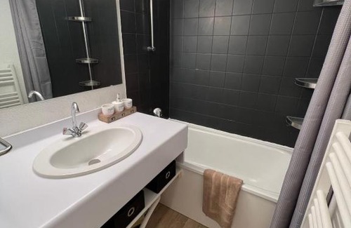 Montalbert Apartamento | Le Solaret 1 4-6 person