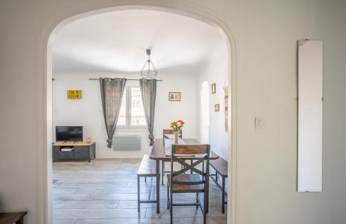 Anatole France Apartamento | Le Spacieux Anatole, T3 bis, centre ville Narbonne