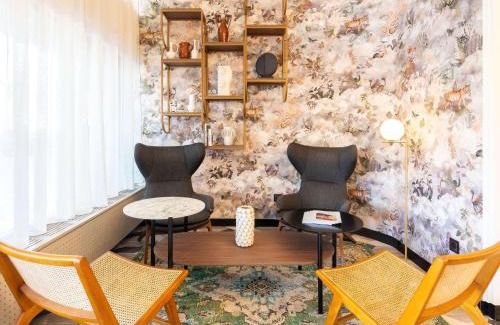 Annecy Old Town Hotel | Le Splendid Hotel Lac D'Annecy - Handwritten Collection