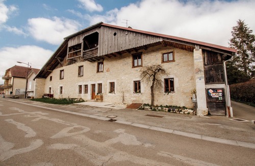 Les Hopitaux-Vieux Apartamento | Le Suchet apartment in a 1798 Comtoise farmhouse