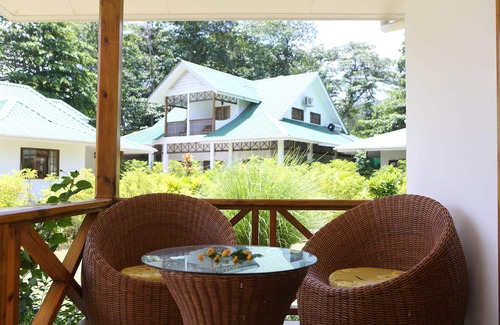 La Digue Casa | Le surmer self catering chalets