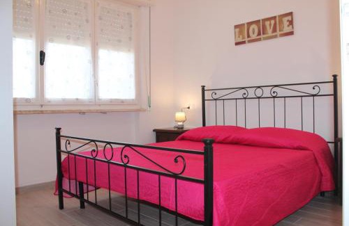 Marina di Castagneto Carducci Apartamento | Le tre Caravelle -La Nina- 50m dal mare - WI-FI