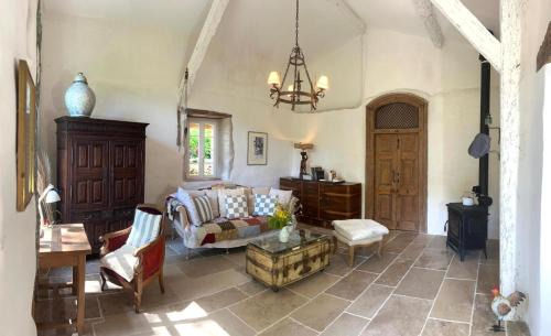 Lectoure Apartamento | Le tarin des aulnes - Grand gîte Nénuphar