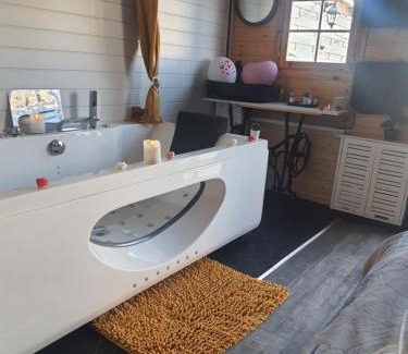 Trebes Cama Y Desayuno | Le temps suspendu