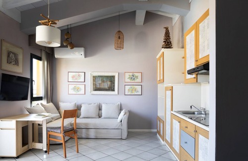 Monte Casa | Le Terrazze Sul Lago Residence & Hotel