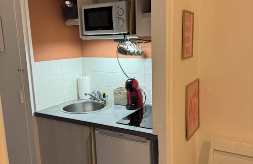 Morlaix Apartamento | Le tiamo, studio in Morlaix with view of the port and viaduct