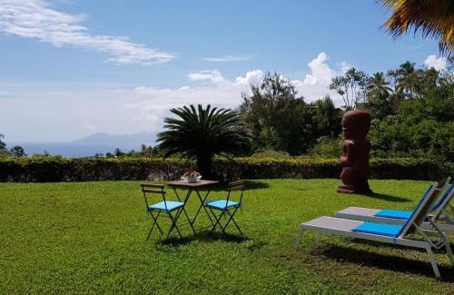 Punaauia Casa | Le Tiki Rouge