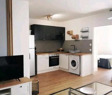 Saint-Denis Apartamento | Le Topaze - T2 proche CHU