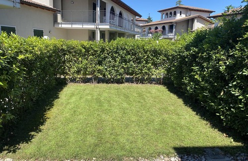 Peschiera del Garda Apartamento | Le Torrette Twenty, TOP LOCATION, just a few minutes' walk to the lake and the center