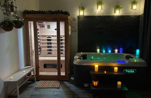 Tricot Apartamento | le tricosy jacuzzi et sauna privatif