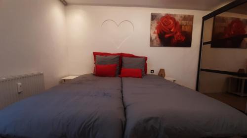 Virton Apartamento | Le trio virtonnais - appartement 6pers au coeur de la gaume