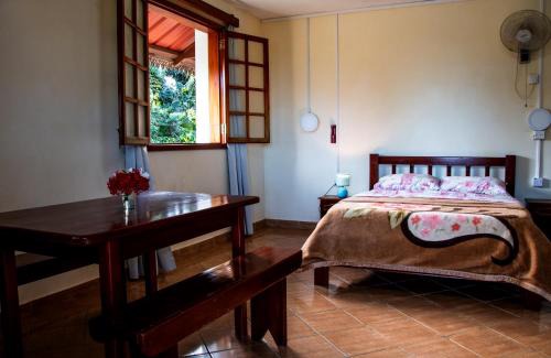 Coromandel Cama Y Desayuno | Le Tropical Chez Jeannette