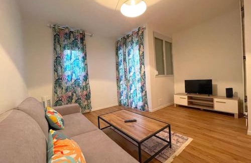 Cran-Gevrier Apartamento | Le Tropical - Spacieux T2 proche toutes commodités