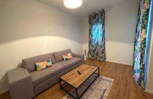Cran-Gevrier Apartamento | Le Tropical - Spacieux T2 proche toutes commodités