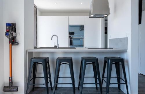 Cassis Apartamento | Le Vallat vue mer cassis terrasse privative spa jacuzzi barbecue calanques