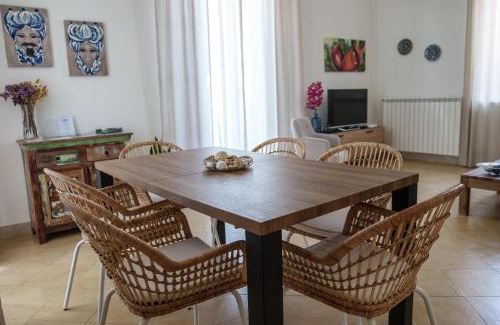 Mondello Casa | Le Vele Mondello, villa a due passi dal mare