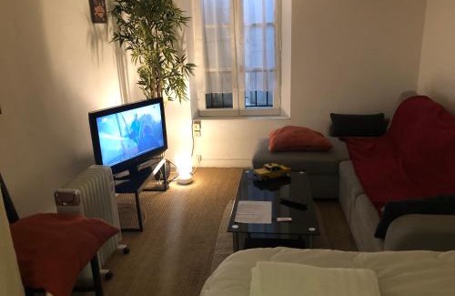 Aurillac Apartamento | Le Victor Hugo 3D et sa pizza offerte