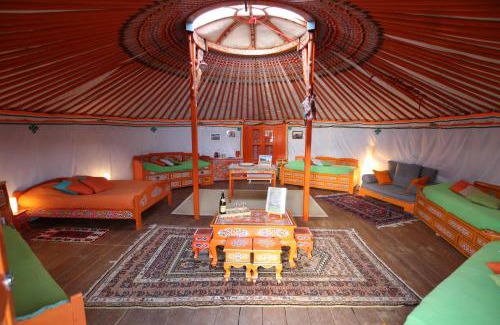 Trie-Chateau Cama Y Desayuno | Le Village des Templiers