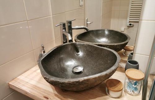 Charleville-Mezieres Apartamento | Le Zen & Cosy*Hyper centre