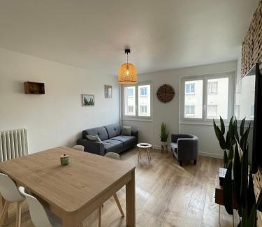 Clermont-Ferrand Apartamento | Le Zen - Wifi - Netflix - 3 chambres - Parking