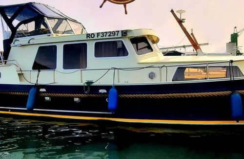 Rouen Alquiler De Eote | Le Zimon unusual accommodation - boat Rouen