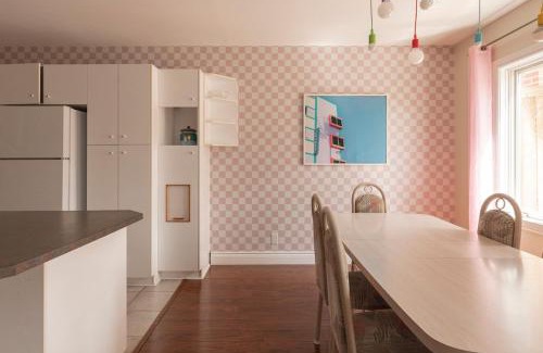 Mont-Tremblant Apartamento | #Le80ies - Downtown Rooftop - Free shuttle to ski Mountain