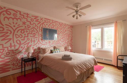 Mont-Tremblant Apartamento | #Le80ies - Downtown Rooftop - Free shuttle to ski Mountain