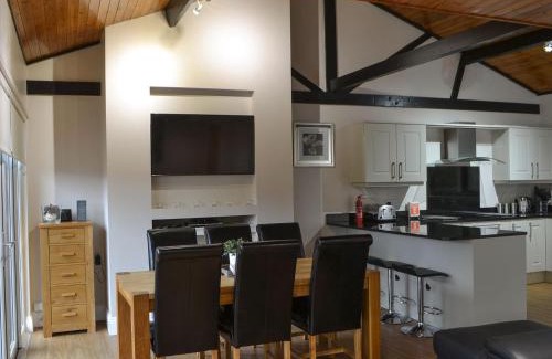 Otterburn Casa | Leafy Run