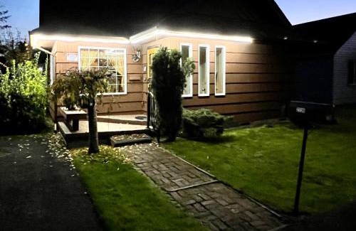 Aberdeen Casa | Leah's Homestay in Hoquiam