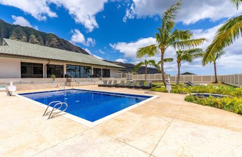 Makaha Valley Casa | Lealea by AvantStay Ocean Mountain Views