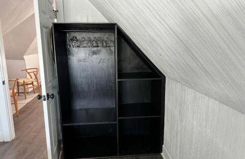 Wilkes-Barre Apartamento | Leave Worries Behind