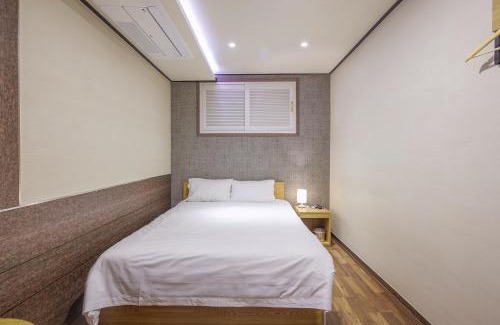 Beon 1-dong Hotel | LEBROWN Stay